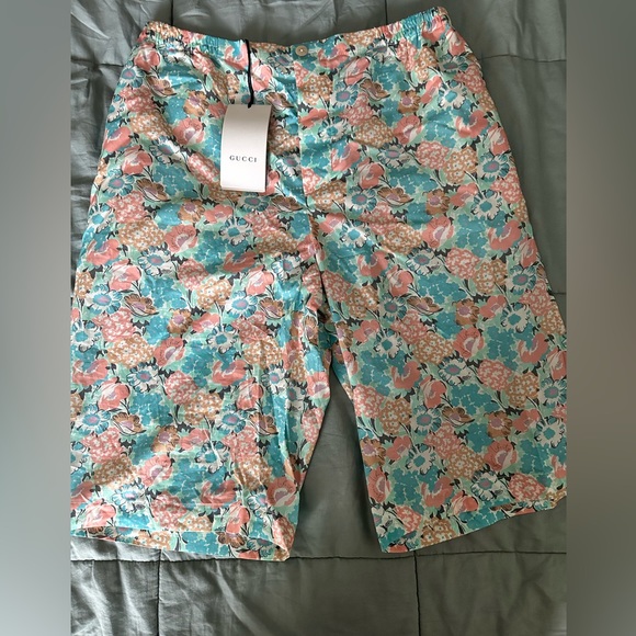 Gucci Other - BRAND NEW men’s Gucci short pants